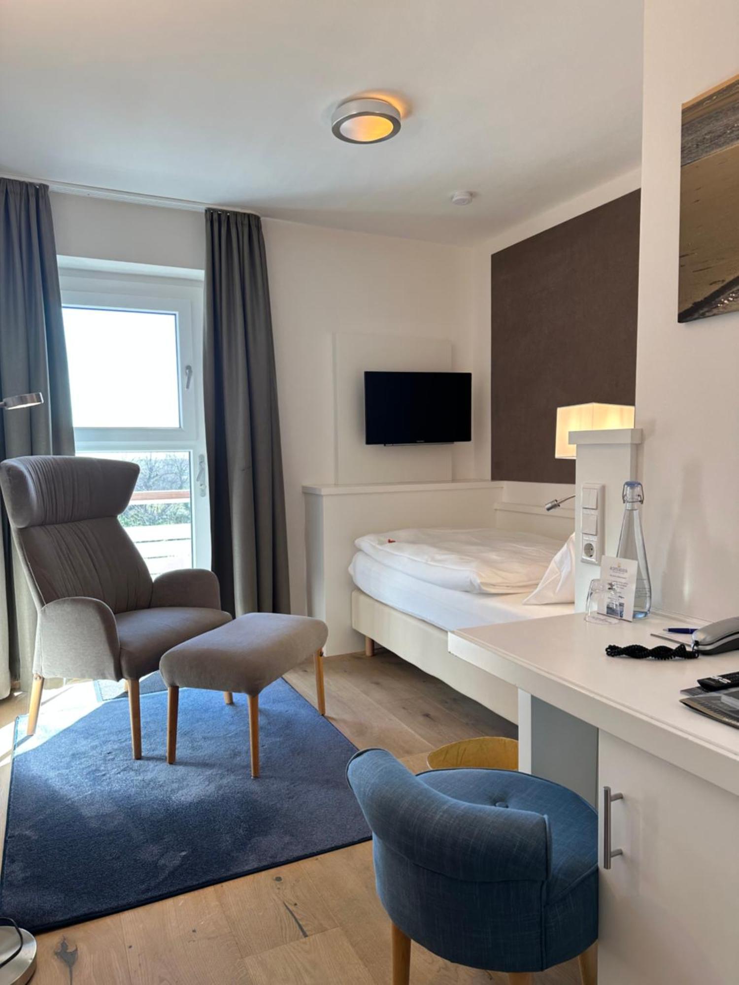 Romantik Hotel Achterdiek Juist Eksteriør billede